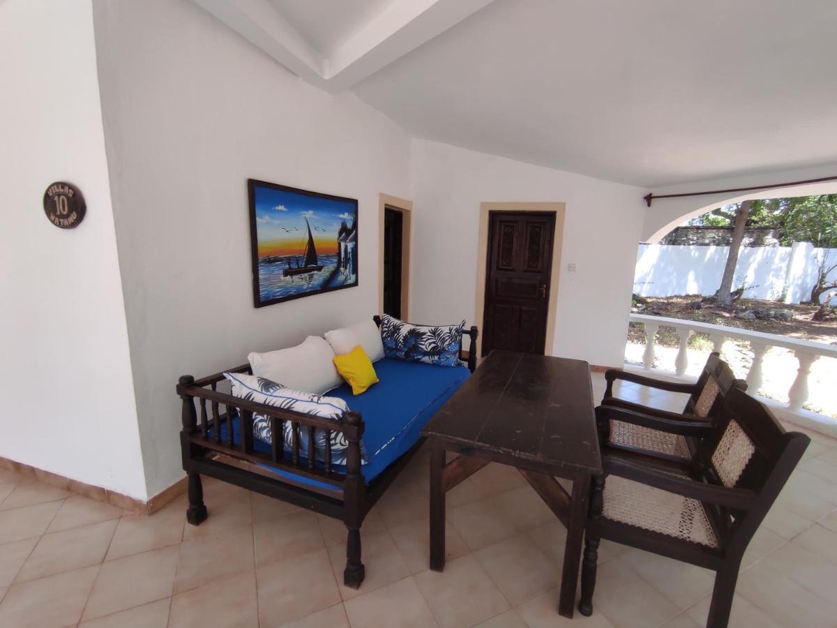 2Livu Villas Watamu Exteriör bild