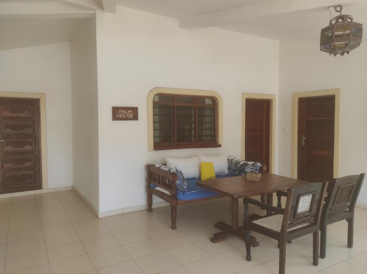 2Livu Villas Watamu Exteriör bild